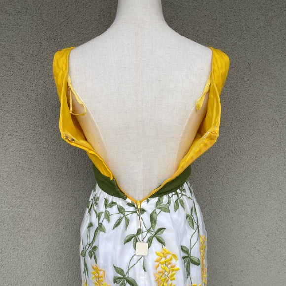 1950s vintage embroidered maxi dress - Picture 7 of 12